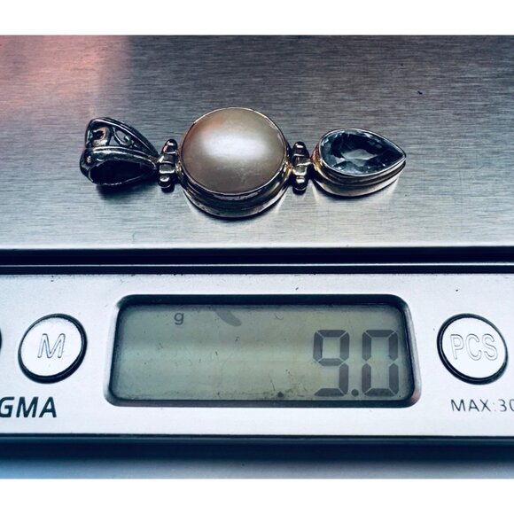 925 Sterling Silver Pearl & Blue Topaz Teardrop Pendant Vintage Estate Jewelry - Picture 8 of 9